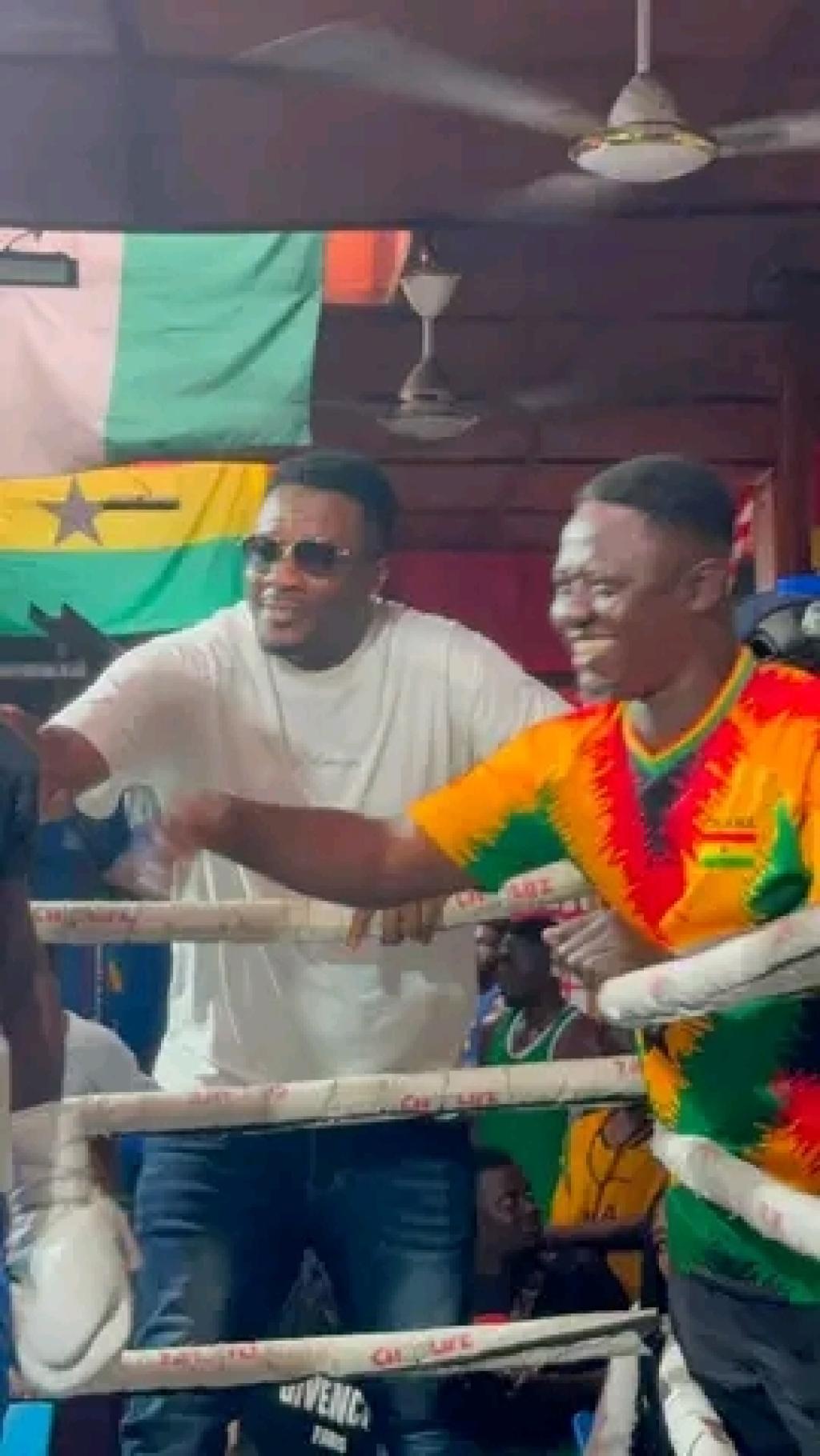 Boxing: Asamoah Gyan visits Bronx Gym to motivate aspiring world champion John Laryea