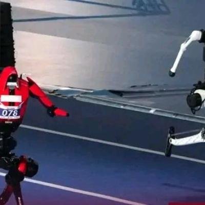 Humanoid robots beat Usain Bolt's 100m record in China