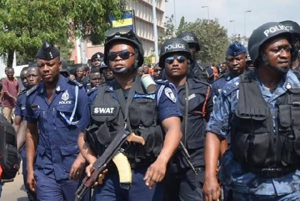 Ghana Police on manhunt for armed robbers who attacked Berekum Chelsea team on Sunday night