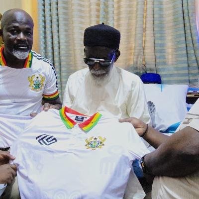 Kaysports presents branded Ghana jersey to National Chief Imam